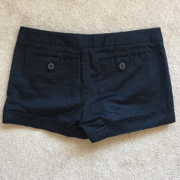 ARITZIA Talula Shorts - Picture 2 of 7